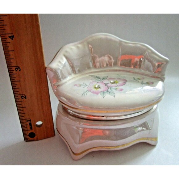 VTG Sofa Shaped Trinket Jewelry Box Capodimonte Pink Floral Gold Hinged Italy - Picture 8 of 9